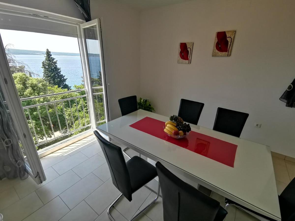 Villa Sara Lux Crikvenica Exteriör bild