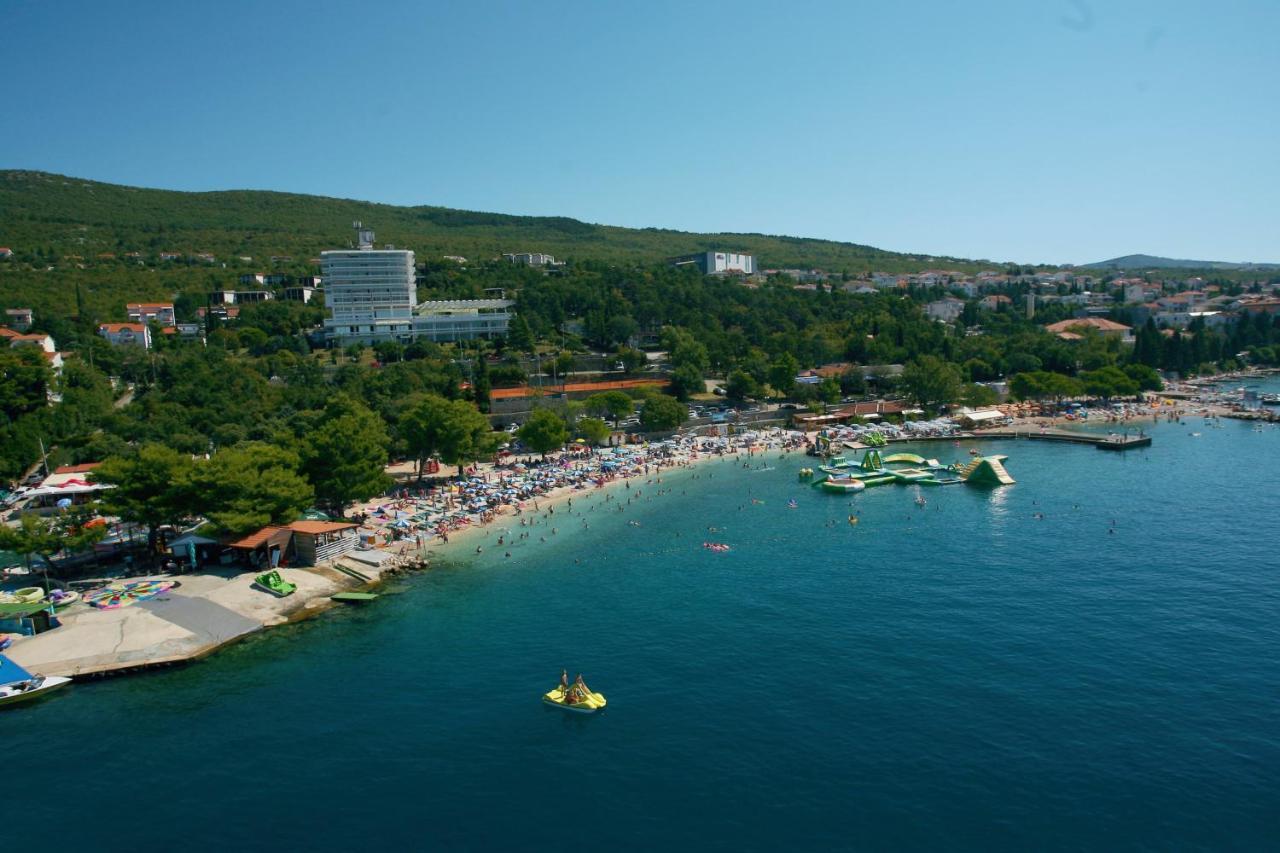 Villa Sara Lux Crikvenica Exteriör bild